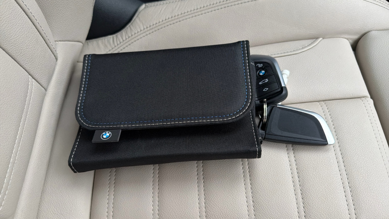 BMW 3 Series 330e M Sport 4dr Step Auto Saloon